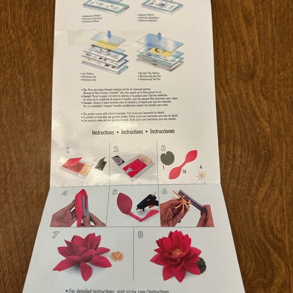 Sizzix Framelits David Tutera 3 Dies Paper Flowers 662413 Die Cut Shapes - Picture 4 of 5